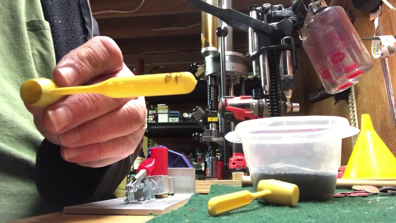 Black powder shotshells reloading