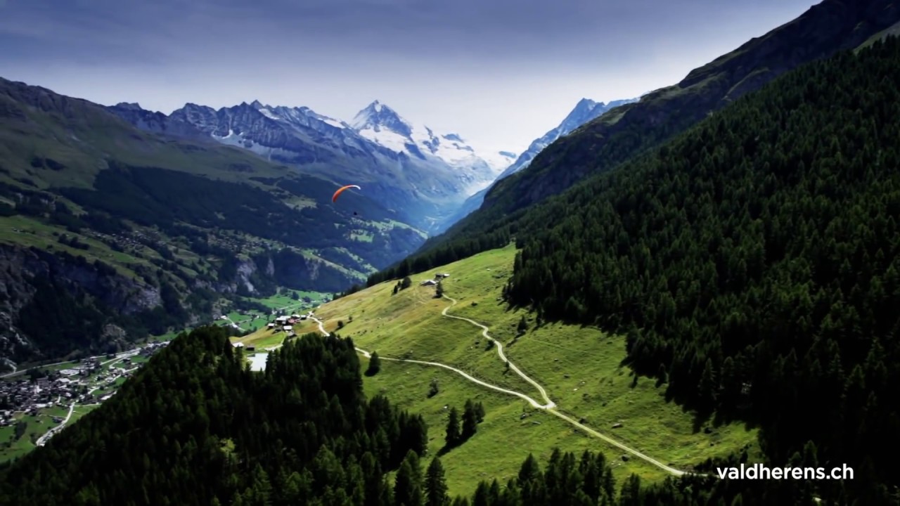Bienvenue dans le Val d'Hérens !  Pays de nature, de tradition et de convivialité !
