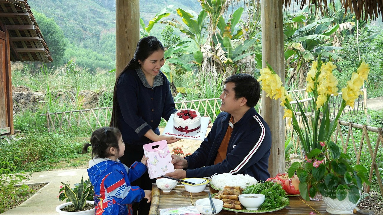 Tu Yen created a surprise for Doctor Long, hoping that Long would soon regain his memory. Lý Tử Yến