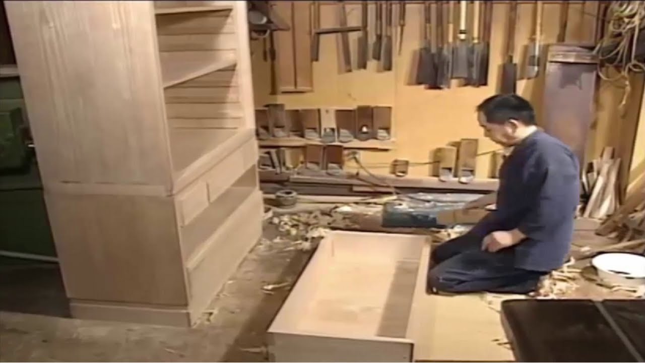 Tokyo Shokunin shows how to make the best Wardrobe Chest Furniture