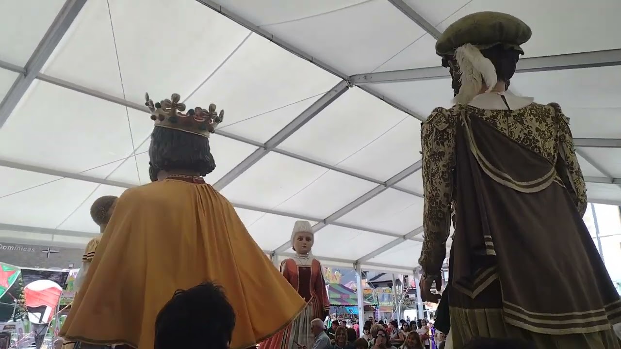 Vals de los gigantes de Villava en fiestas 2023