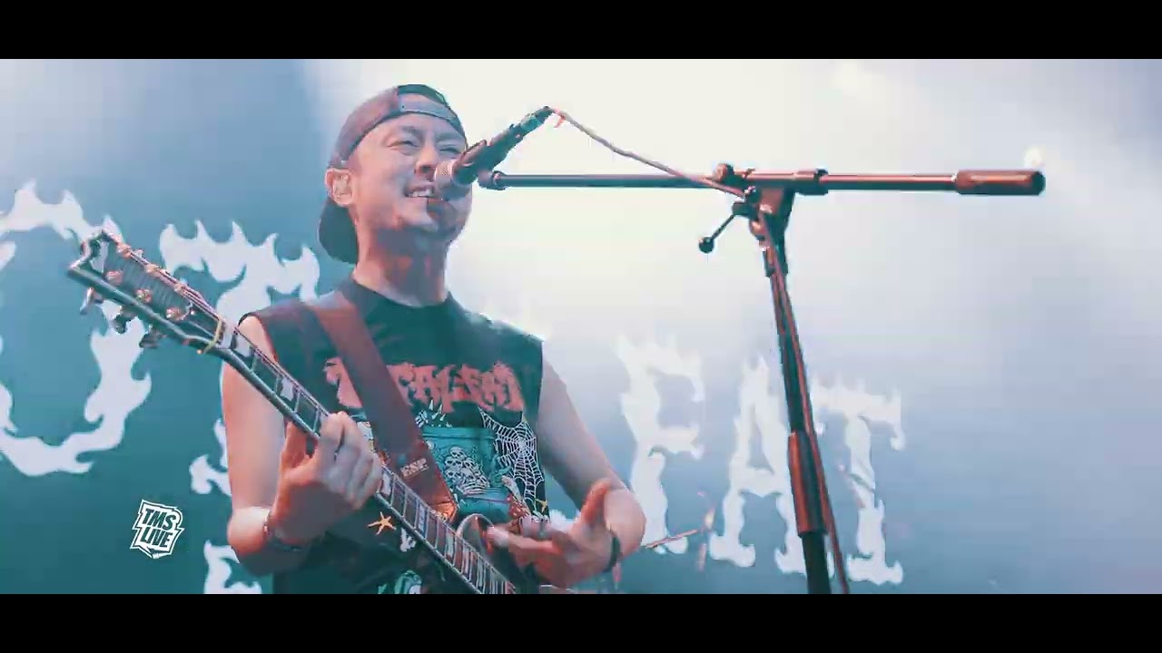 Totalfat - Seiten (Live at MAO Livehouse Shanghai)