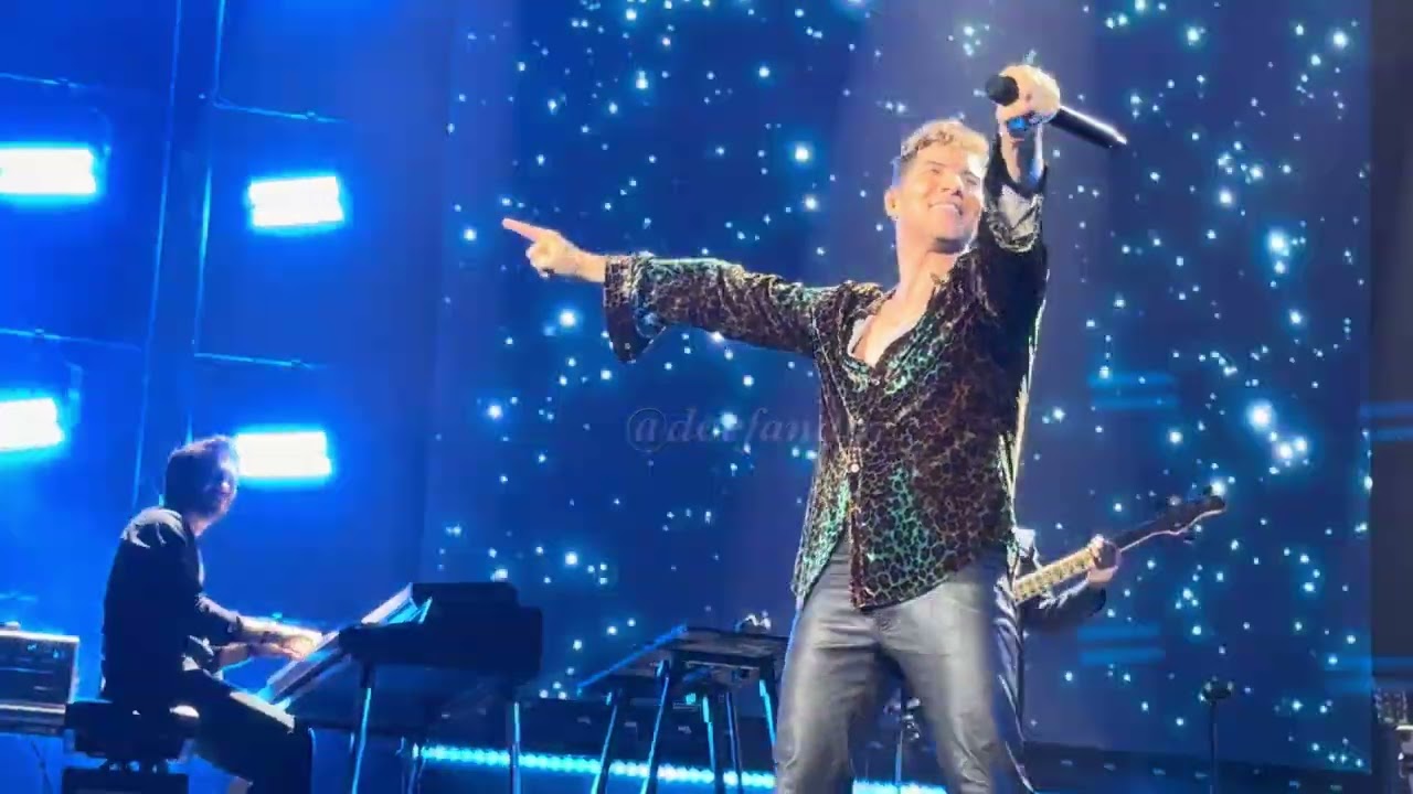 Medley de baladas del tour Volaré de David Bisbal