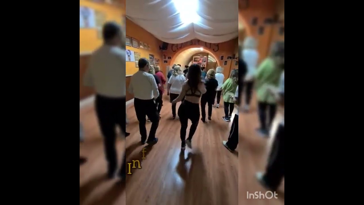Ballo di gruppo TÓ ESTO ES TUYO di Natti Natasha - ENJOY DANCING di Simona Loconte