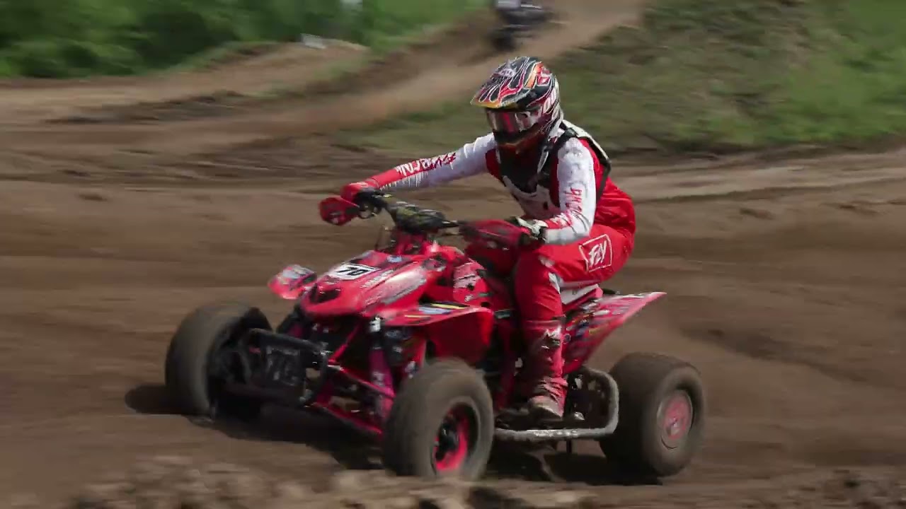 Canada's Tom Ebdon Wide Open at Sunset Ridge!