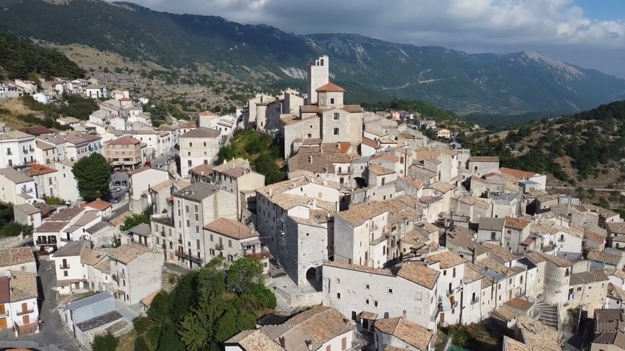 Castel del Monte in Abruzzo, Italy is a stunning hill village DRONE! - Castel del Monte Italy - ECTV