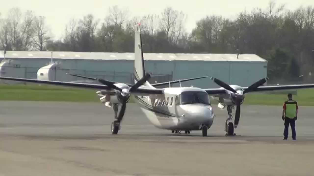 4/17/14 Aero Commander 695 Turbo Commander starts up