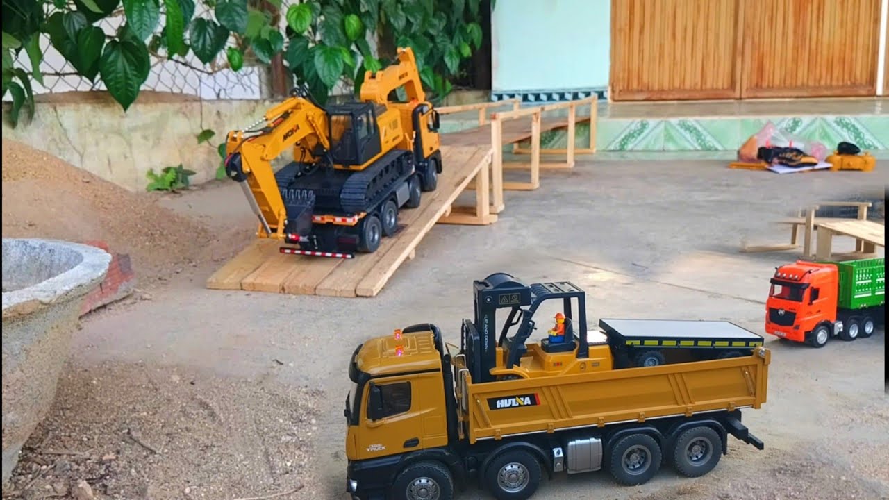 rc huina 1536, huina 1538 and huina 13 12#rcmodel82