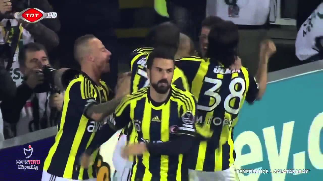 Alex'in Galatasaraya Attığı M&uuml;thiş Gol HD