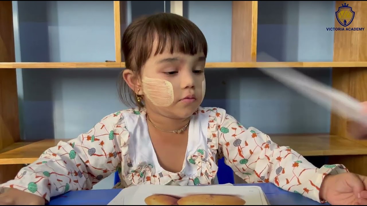 Bella လေးရဲ့ Jolly Phonics Level Test ပုံရိပ်ကိုမျှဝေလိုက်ပါတယ်ရှင်။