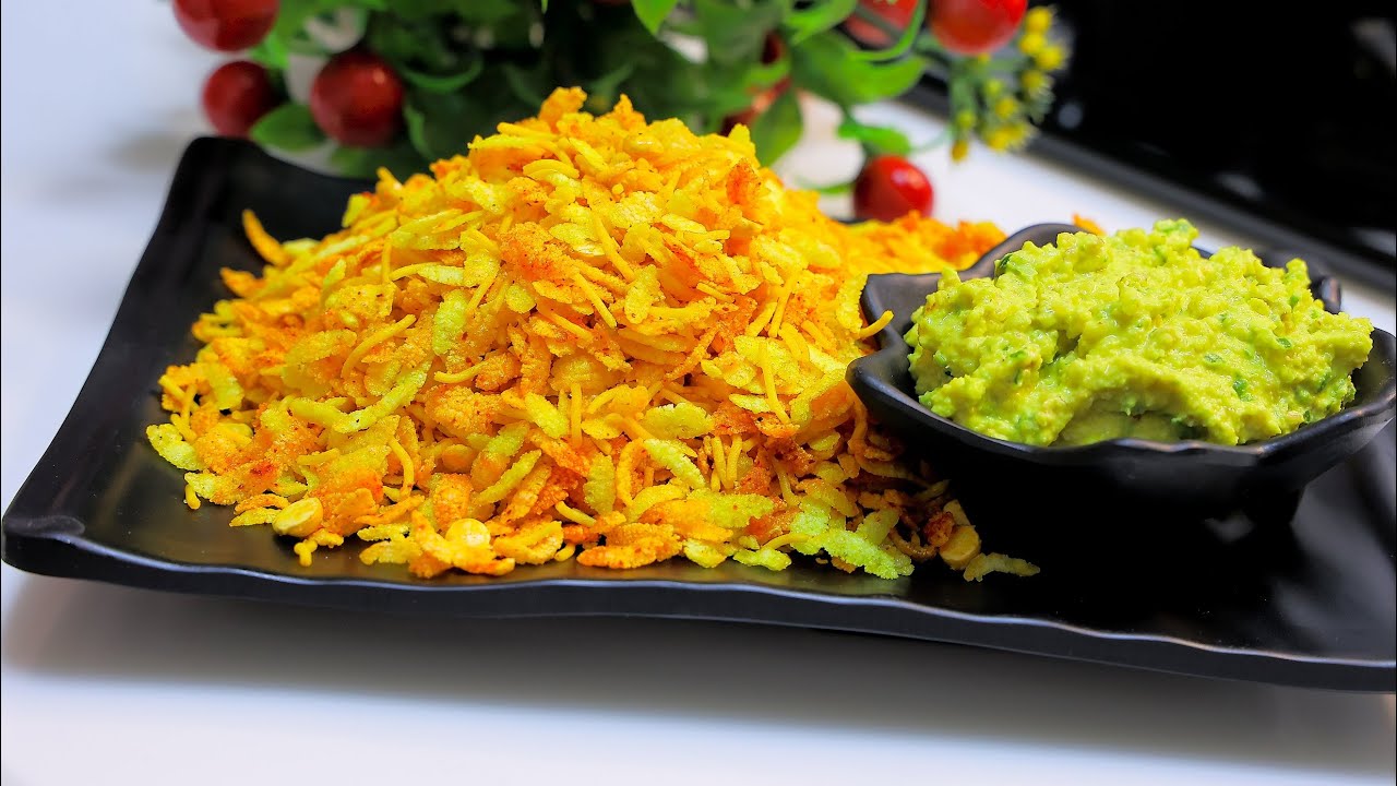 Famous Chevda of Ahmedabad with Chutney | How to Make Chevda | Shreejifood