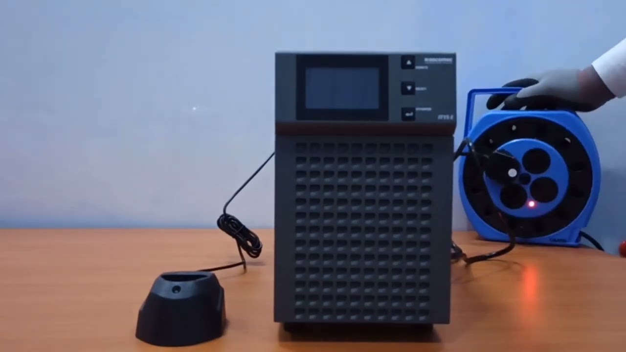 How to operate SOCOMEC UPS ITY E model