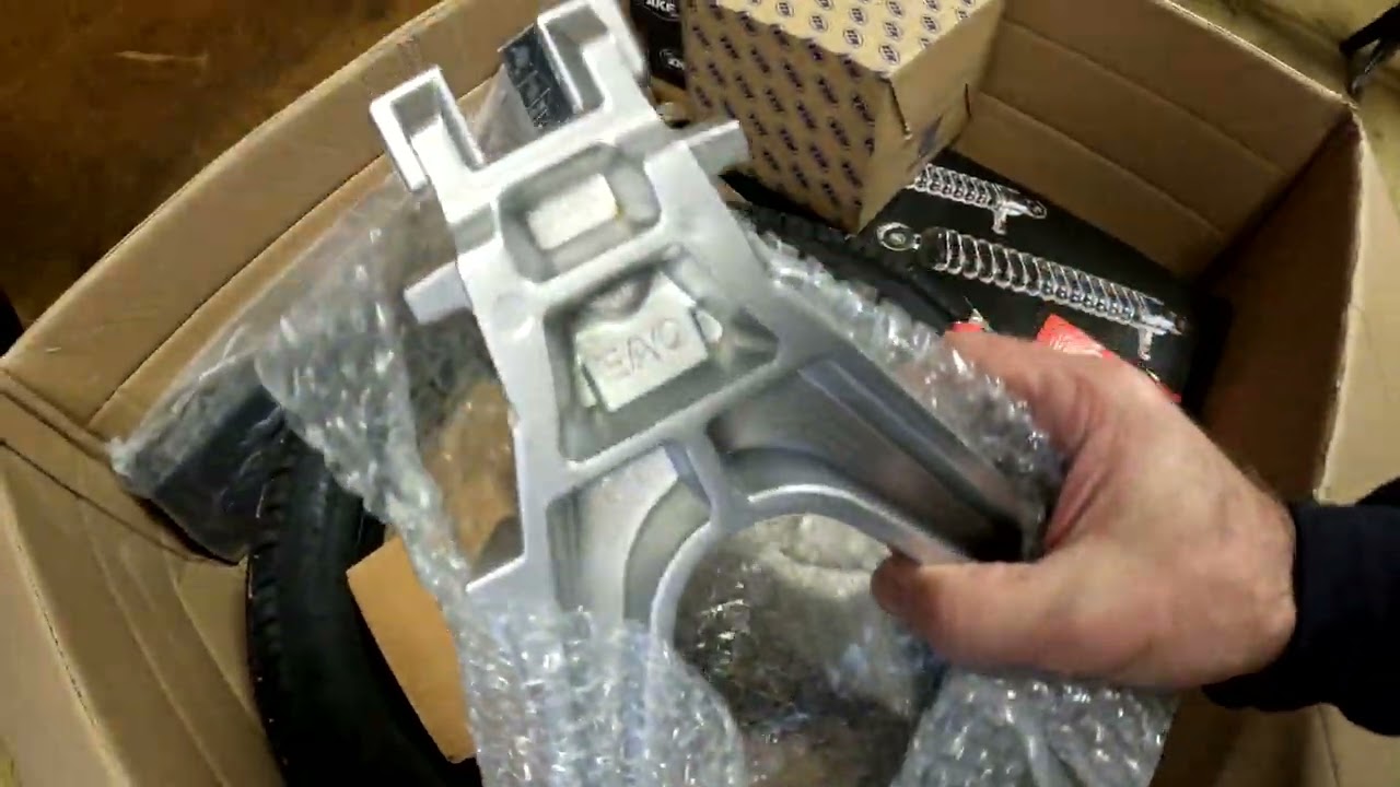 Simson S51/ SR 50. Další várka náhradních dílů :D Unboxing. Rozbalovačka