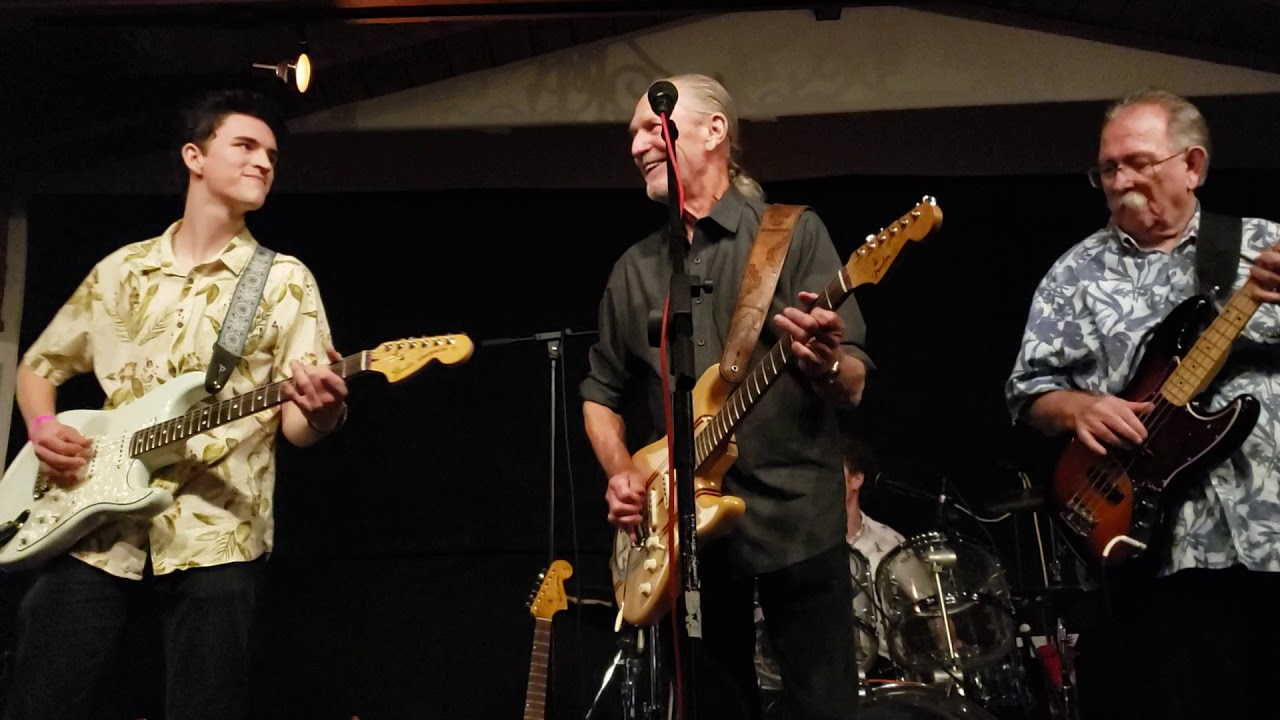 The Chantays live 