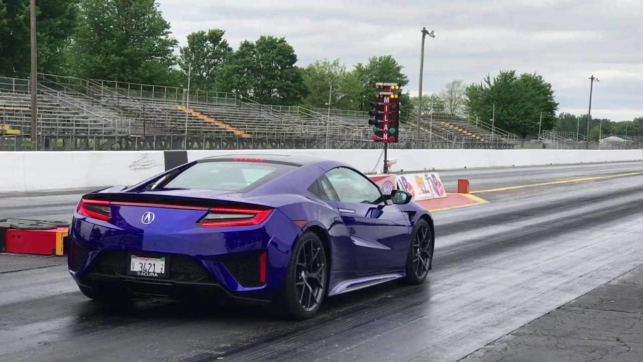 2017 Acura NSX - 1/4 Mile Launch Control