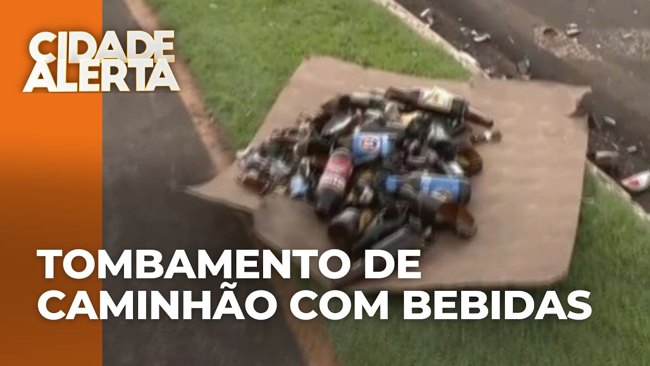 Caminhão carregado de bebidas tomba perda da rodoviária de Londrina; trânsito lento no local