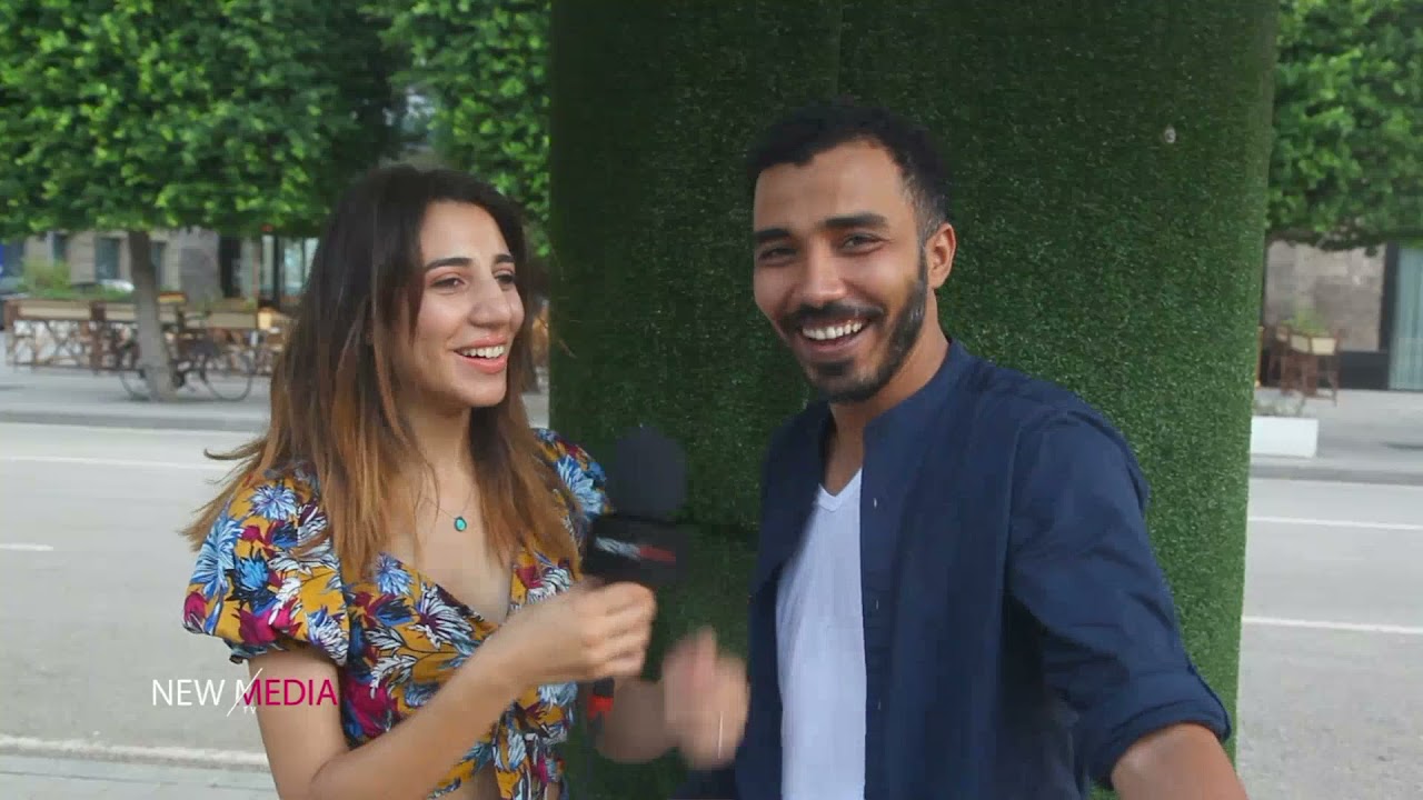 🇹🇳 🇸🇦 سعودي ضامر😂🤣 في تونس يتحدث على علاقته بالتوانسا وفرق اللهجات والعادات والتقاليد