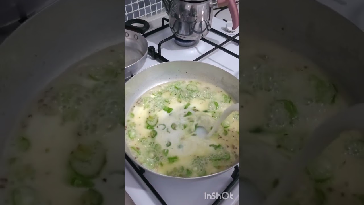 Sütlü biber yaptım kahvatıya eskilerden nenelerimizden lezzetli tariflere devam misin misleri 🥰💃🍞🥧☕