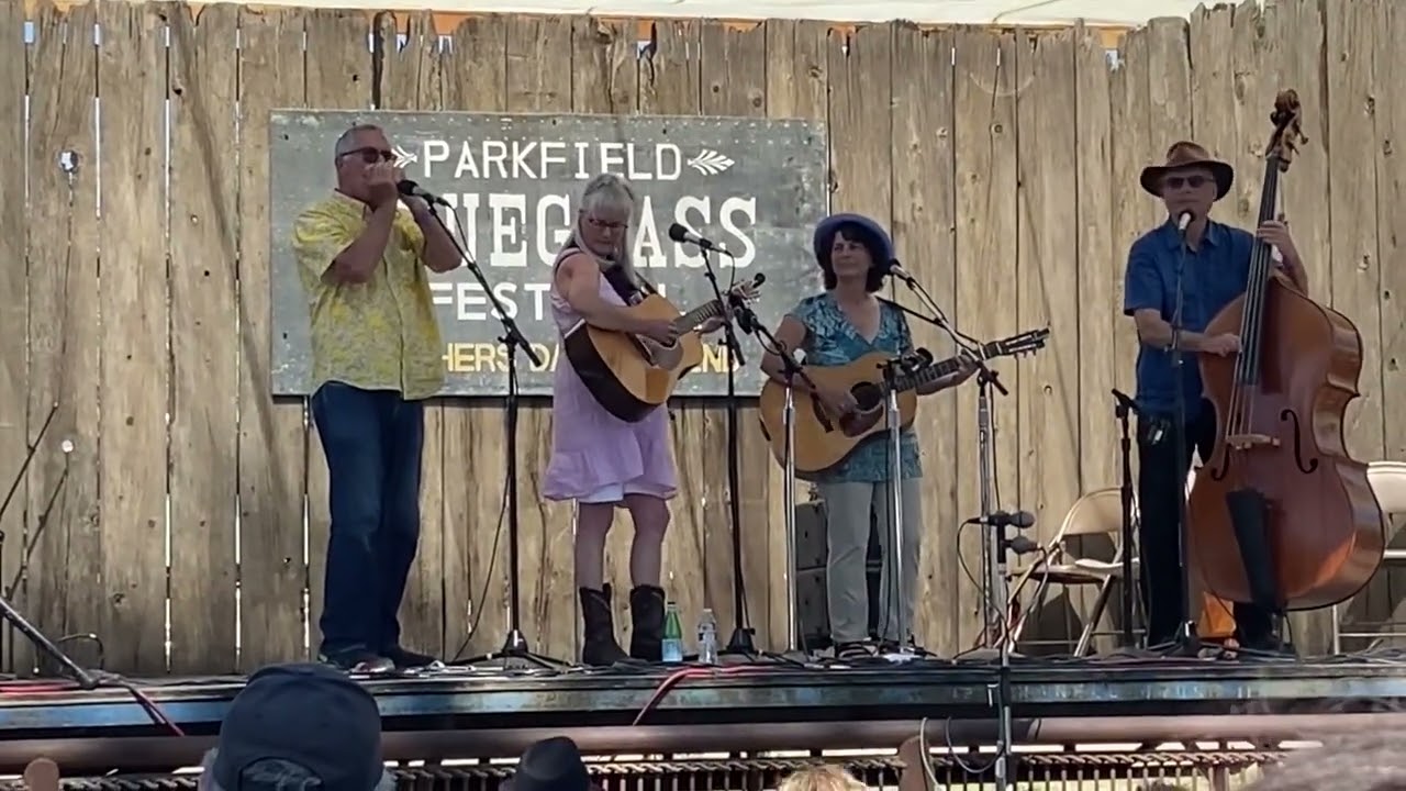 Across the great divide   Parkfield Bluegrass Festival 2023