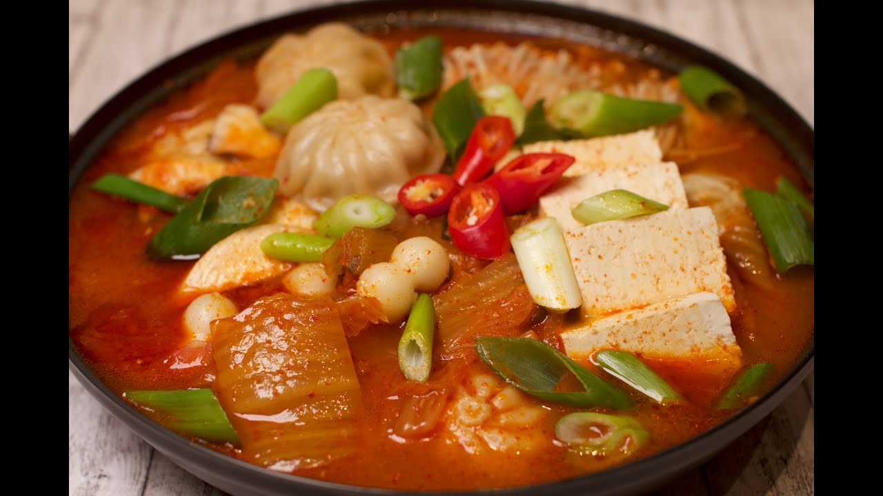 LẨU CANH KIMCHI - KIMCHI JEONGOL