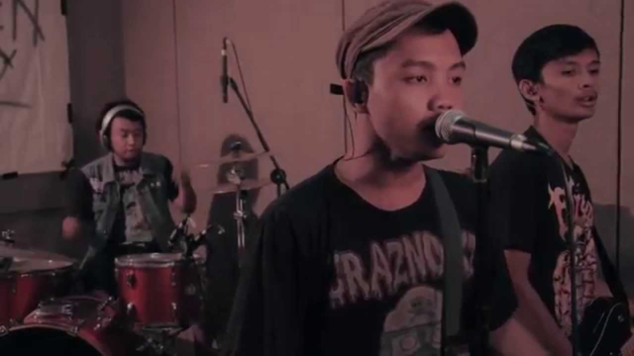 AA STUDIO SESSION   KIPAAW!! with CHICKEN ASS (YOGYAKARTA}