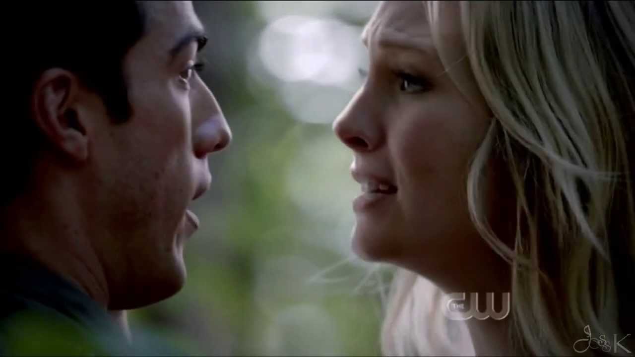(TVD) Klaroline Fan Reactions to S04E01