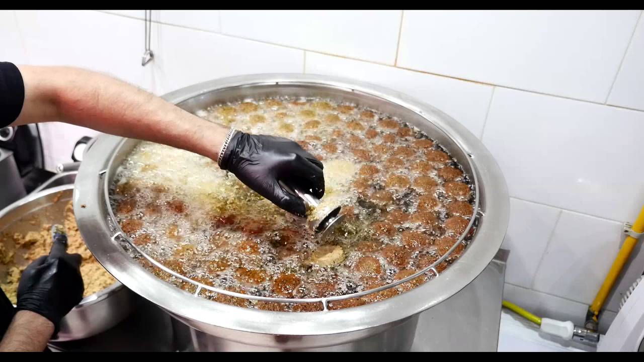 Falafel Beirut   Warszawa   Nowolipki oraz Moliera
