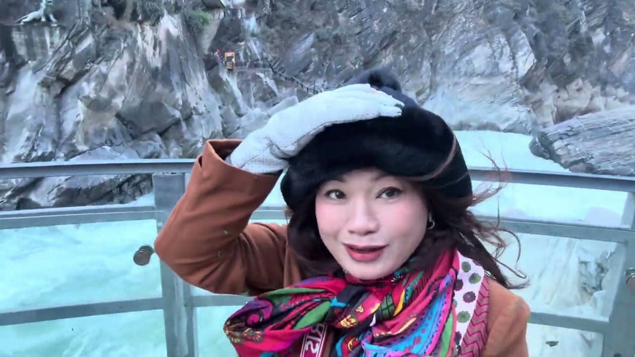 Ngày 2 Lệ Giang đi Sangrila 