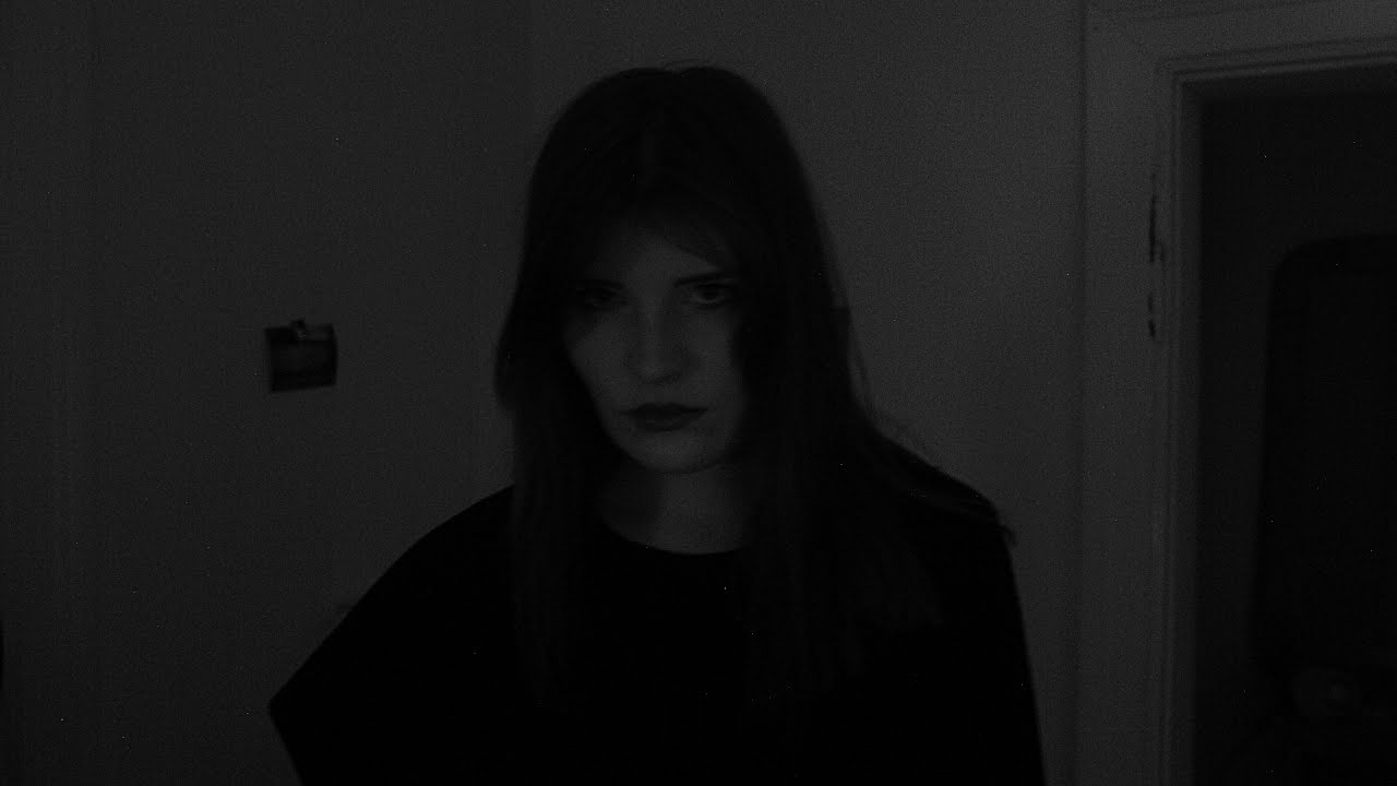 Alles - Czarne (Official Video)