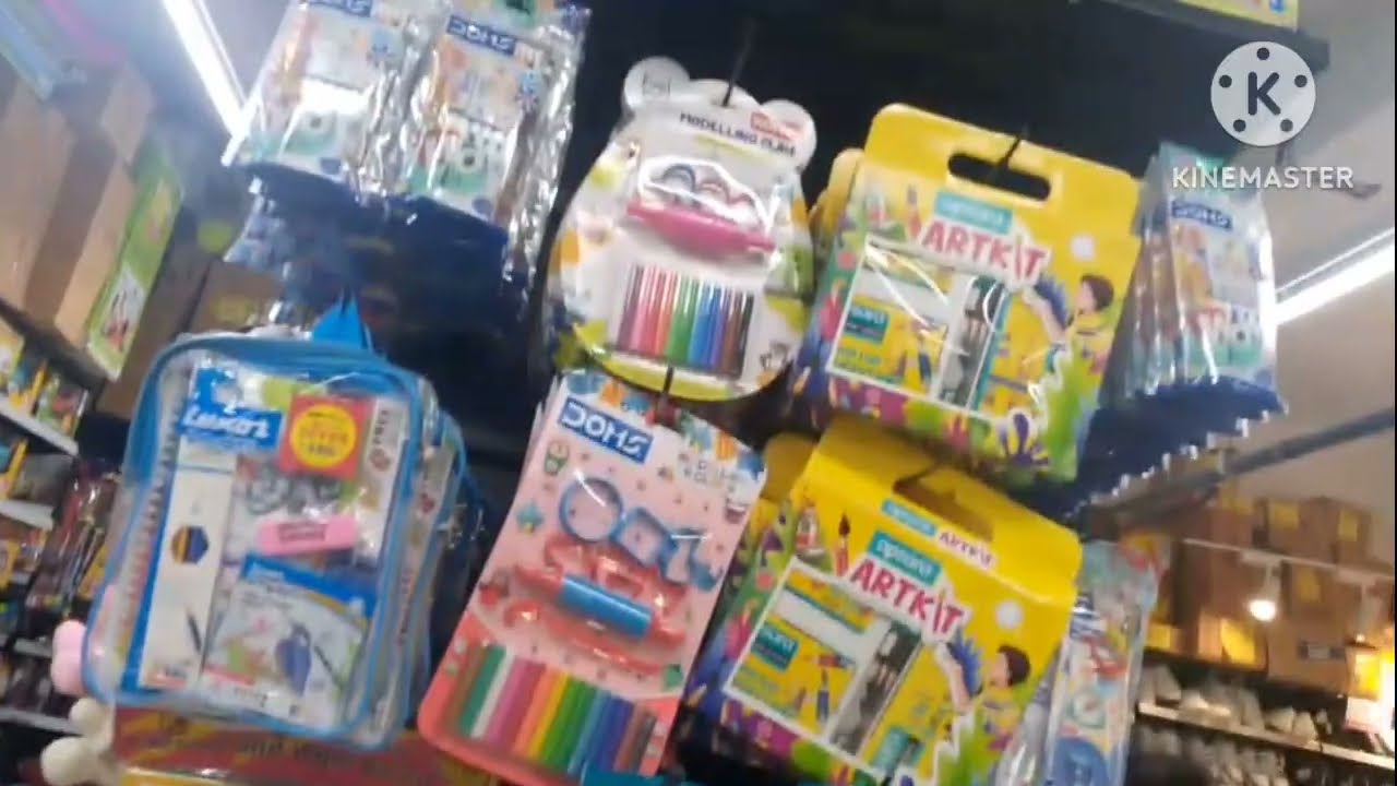 Aaj Ham aa gye Vishal mega Mart 🥳