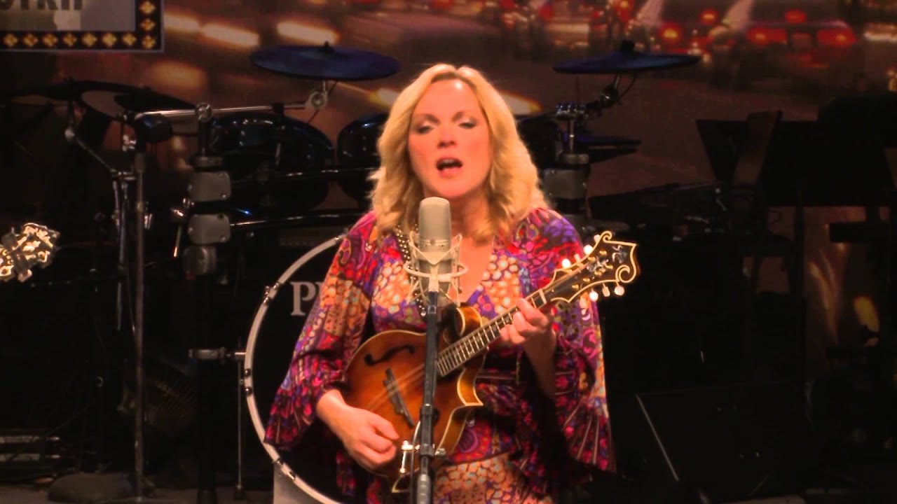 Rhonda Vincent & The Rage - Till They Came Home