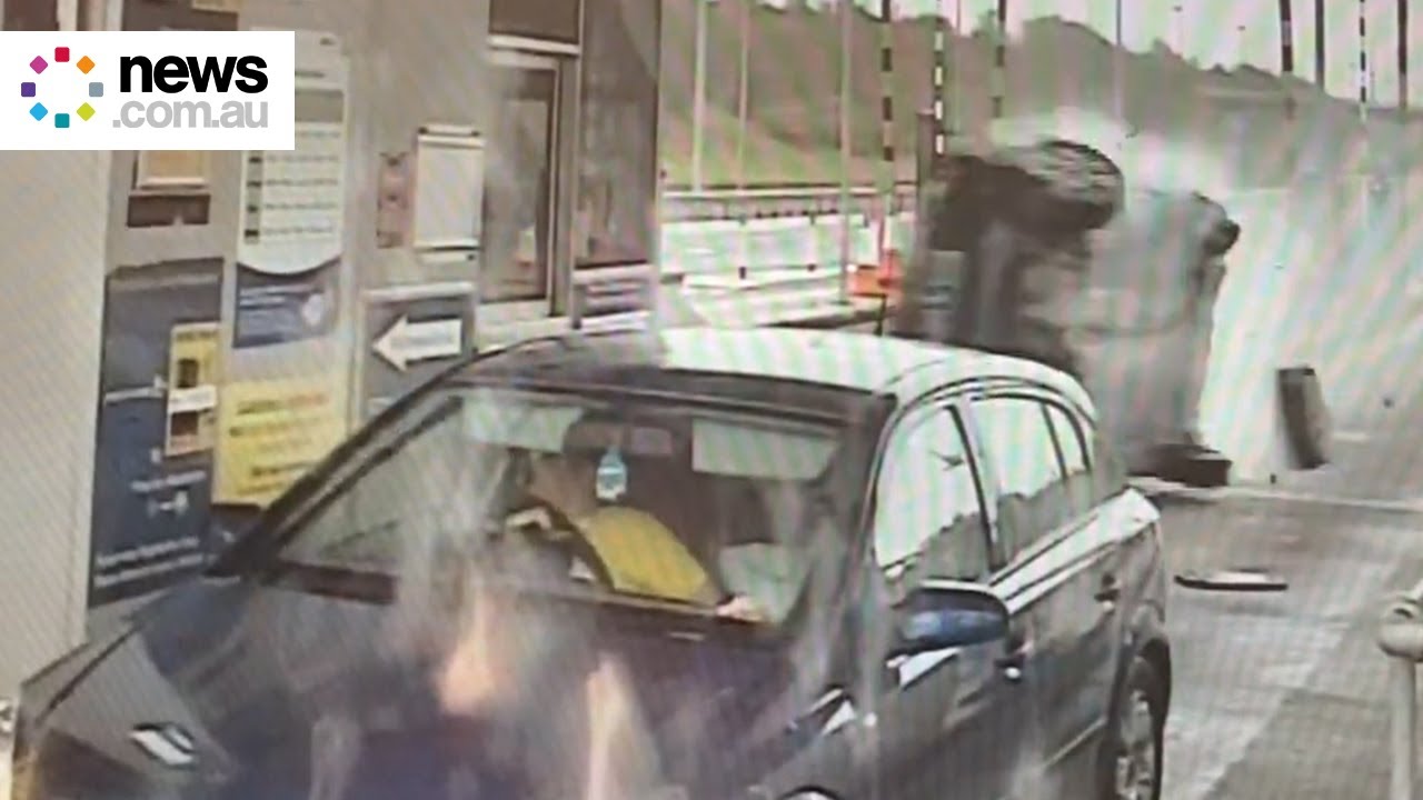 Wild crash footage prompts drug-driving warning