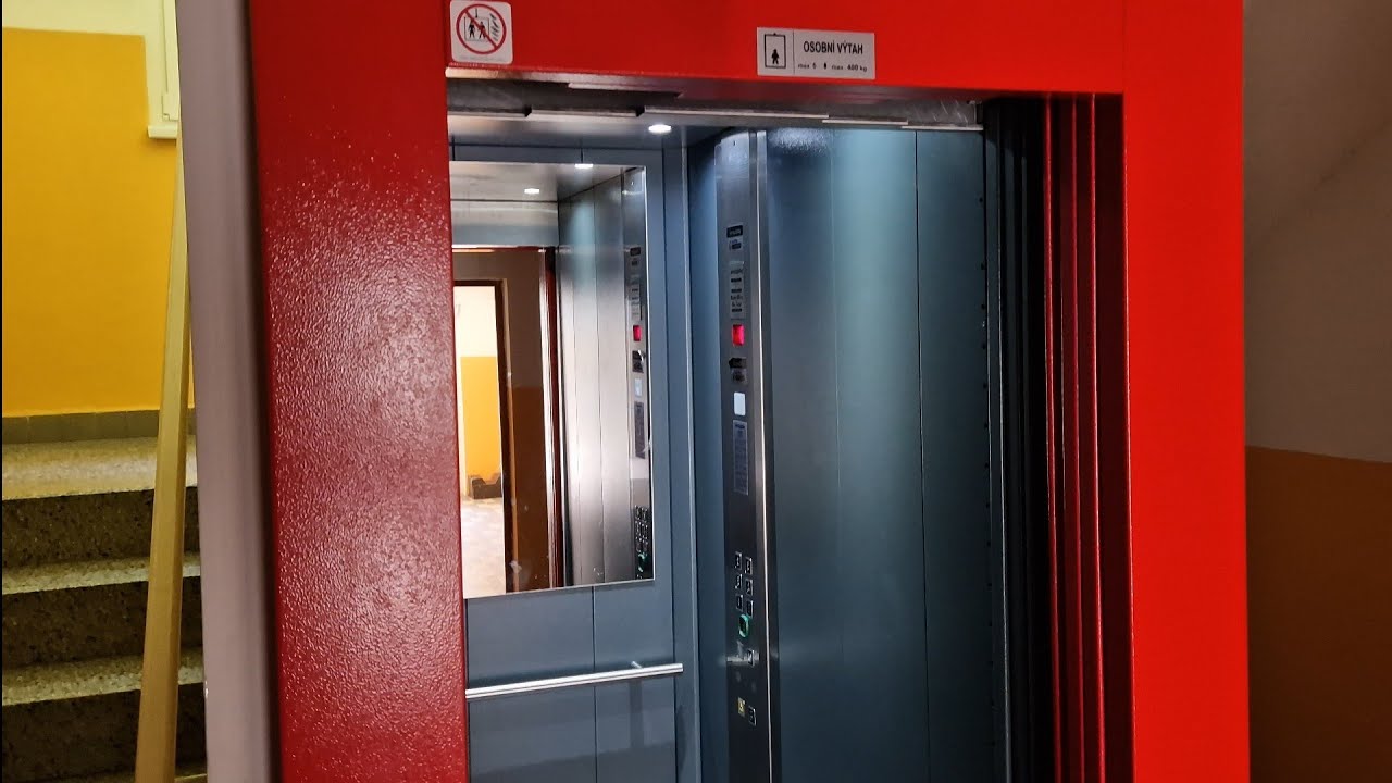 Euro V&yacute;tahy generic Ersatz Aufzug (Euro V&yacute;tahy generic lift) @Loučovice 291, 382 76 Loučovice, CZ