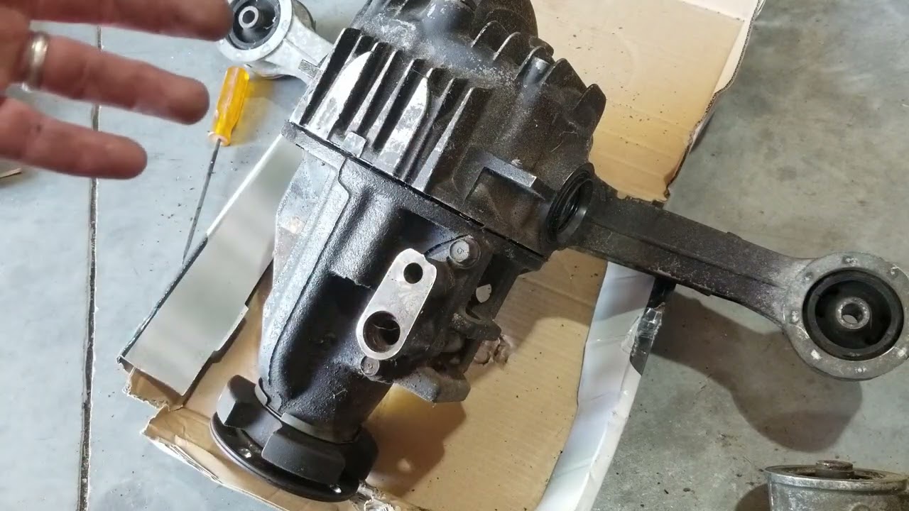 Separating the Differential from the Housing on the Miata