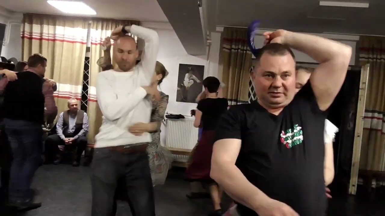 Tavaszköszöntő, Kedves zenekar - és barátai
