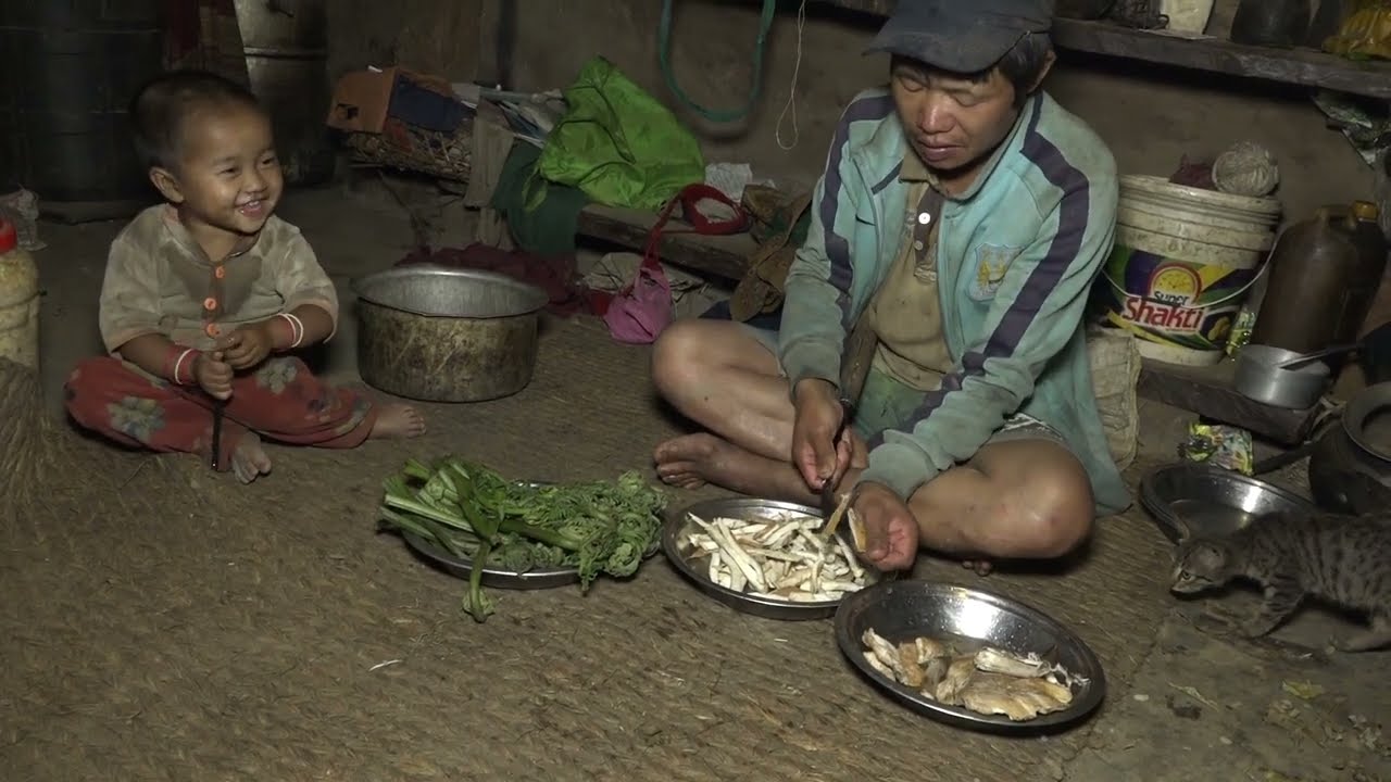 Myvillage official videos EP 502 || Cooking curry of potatoes, green vegetables and wild mushroom