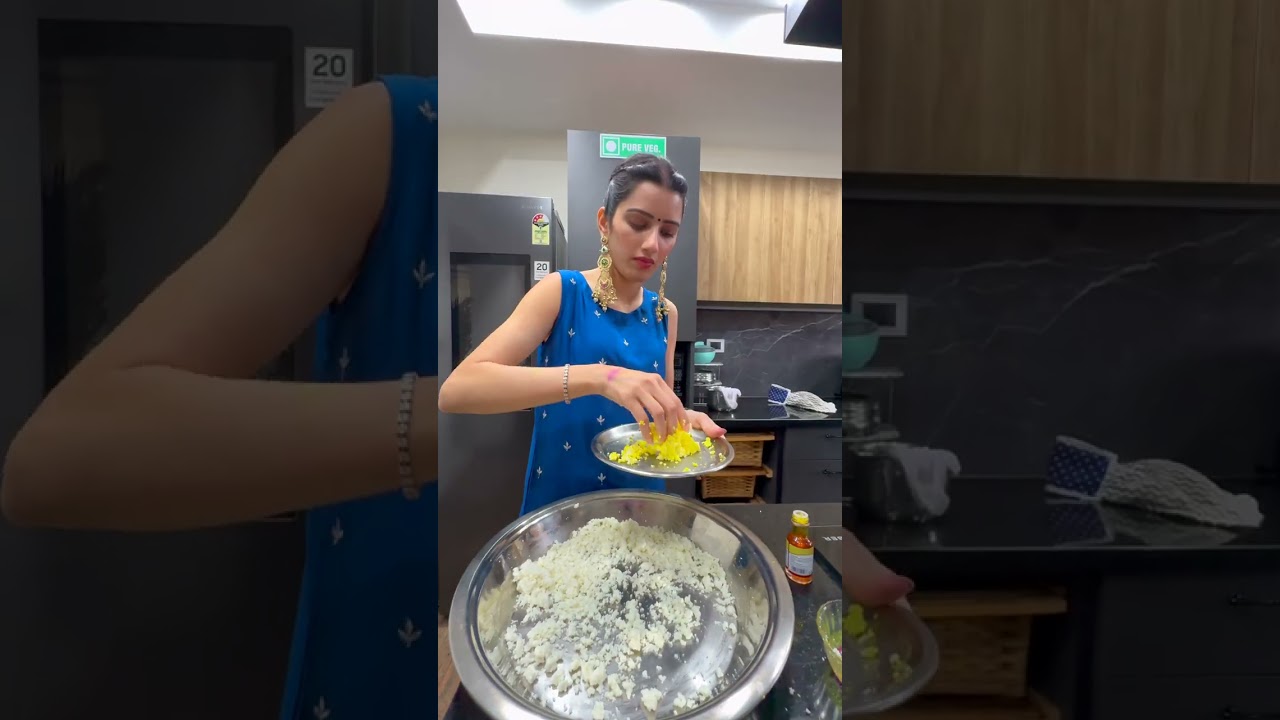 Holi Special Rangeela Rasgulla 🌈🤩 #neetubisht #holi #cooking #hacks #youtubeshorts #viralvideo