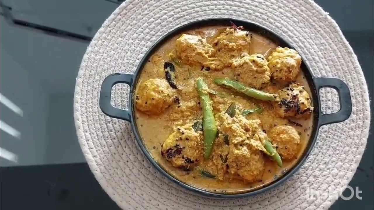 Creamy Chemmeen Kofta Curry