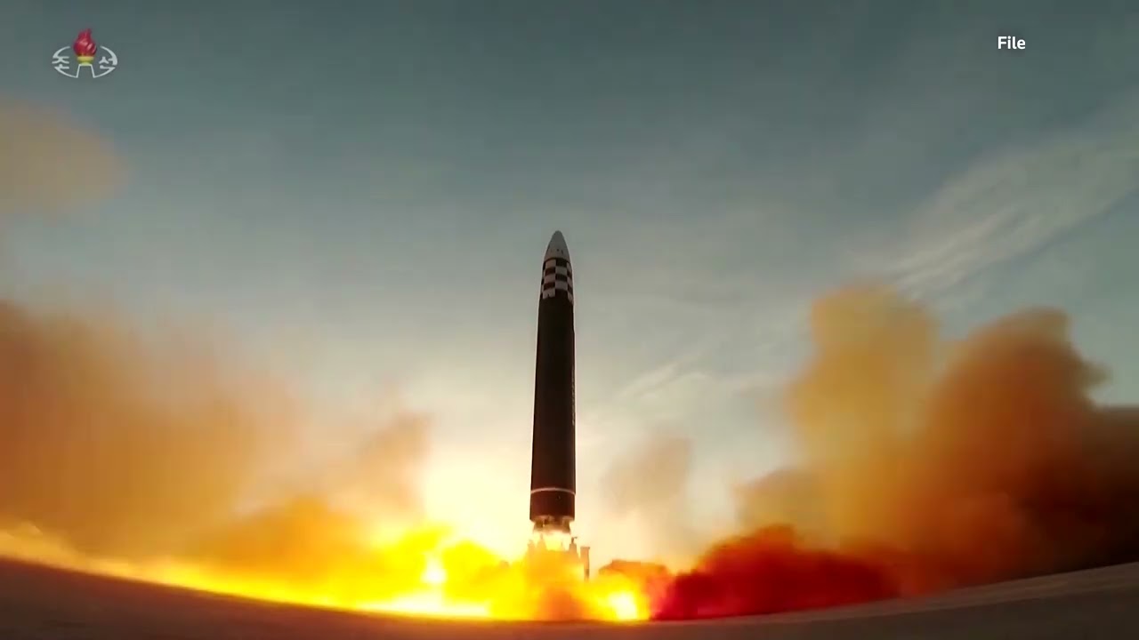 Северная Корея запустила баллистические ракеты и отвергла дипломатические надежды Сеула.