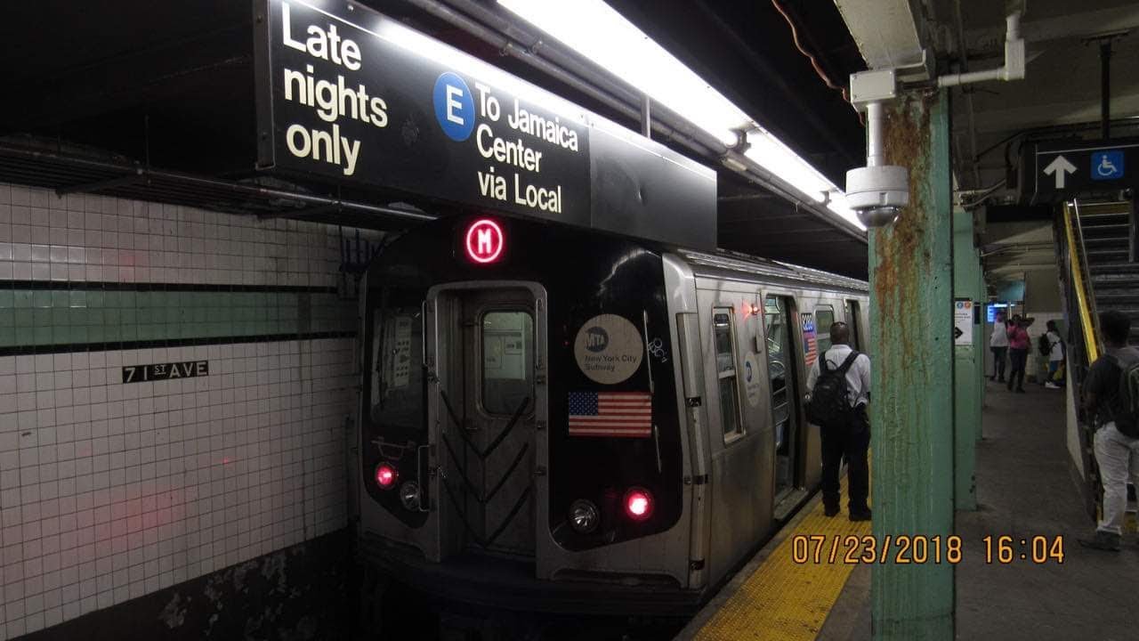 A Ride Along on a R143 (M) Train From Forest Hills 71av - Jackson Heights Roosevelt Av