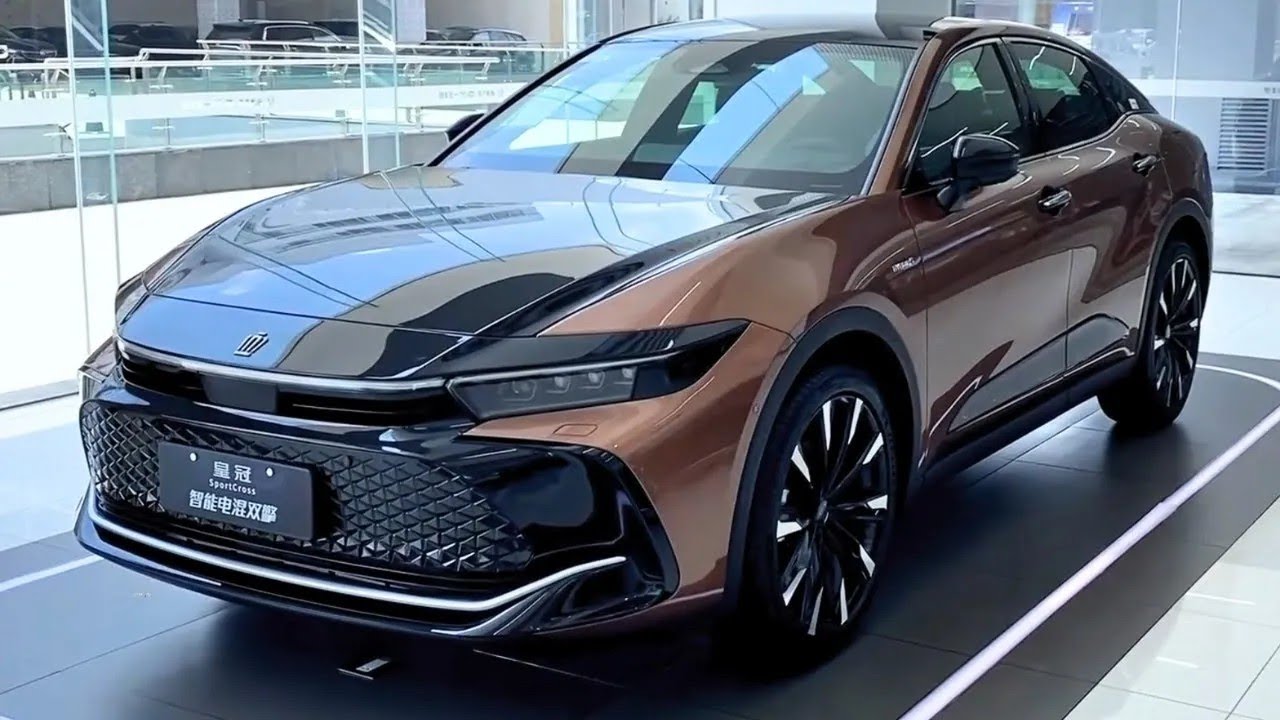 2024 Toyota Crown - Review  Interior and Exterior