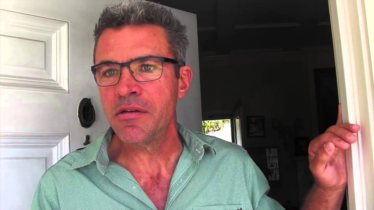 Rick Hearst Stalks John York from General Hosptial