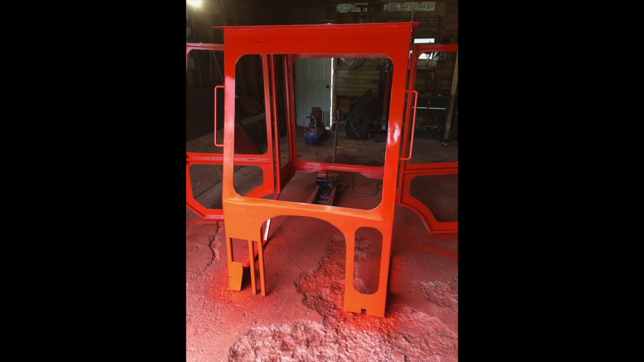 KIOTI CS 2410 TRACTOR CUSTOM CAB