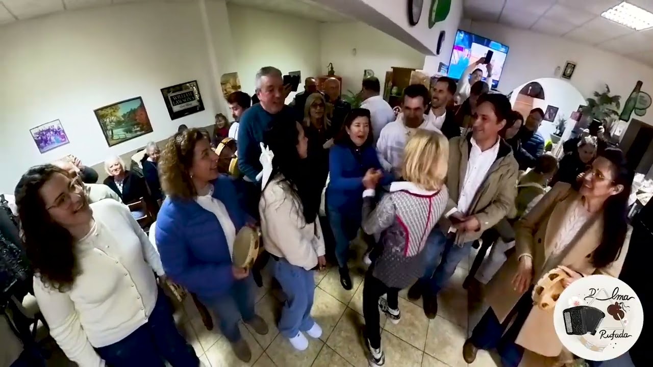 D'Alma Rufada | Querença | Atuação - Dá cá um beijo & Olhó Cochicho que se farta de apitar