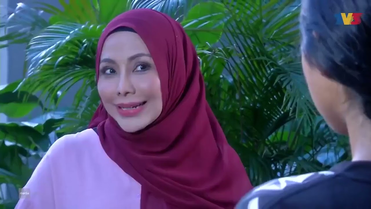 [CLIP] Tuan Danial : Ep 1 - Is Tengah Buat Misi Kenal Bakal Suami Dia... | Tonton