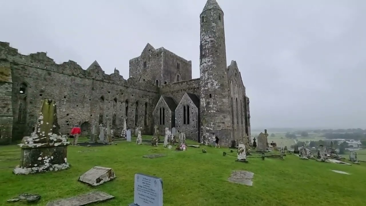 The Rock of Cashel//Tipperary//Ireland🇮🇪