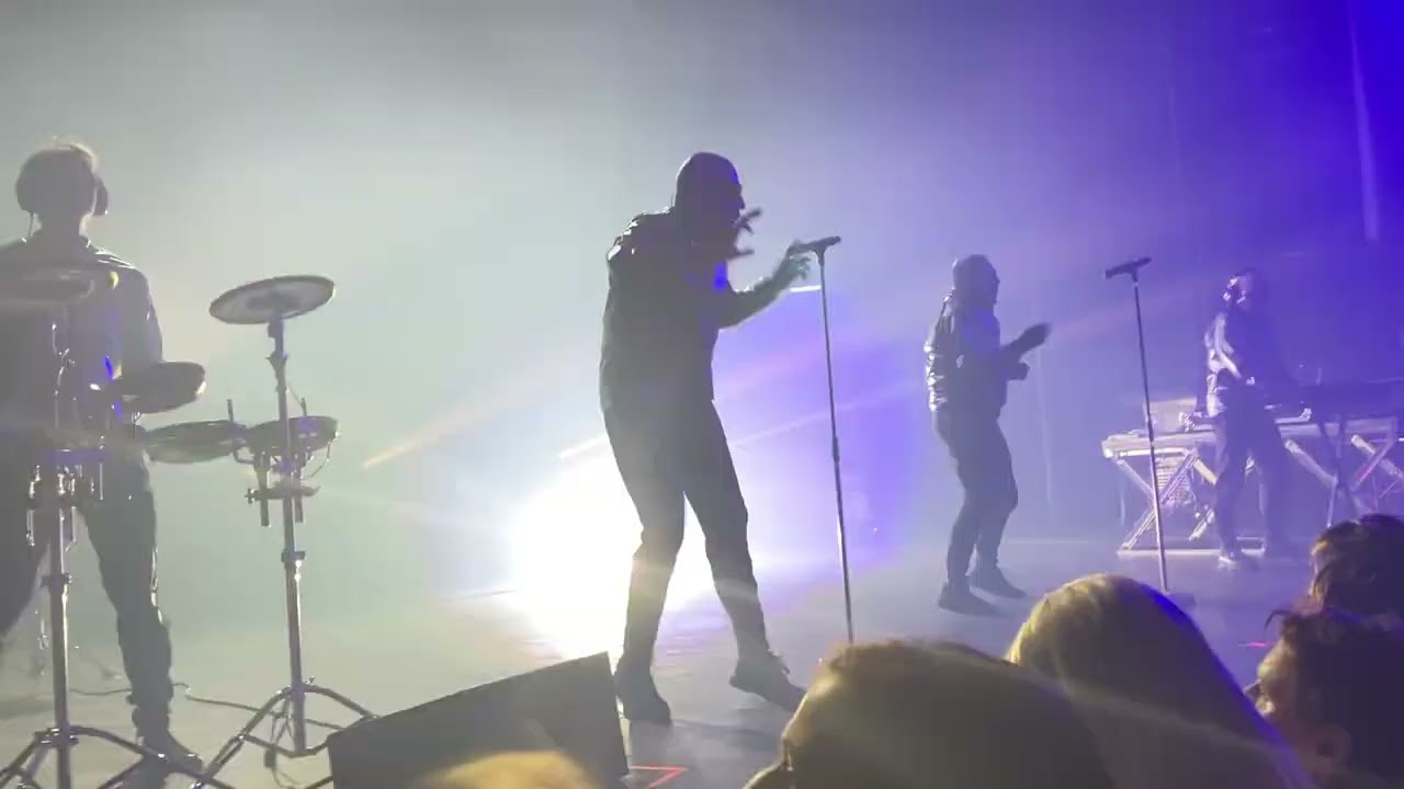 FRONT 242 - WYHIWYG & MOLDAVIA - 23/01/2025 - ANCIENNE BELGIQUE