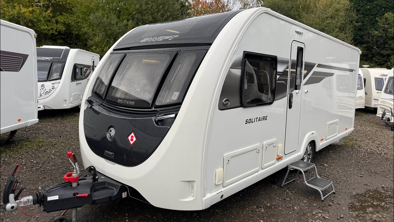 2019 Swift Solitaire 580 dealer special transverse island bed caravan 