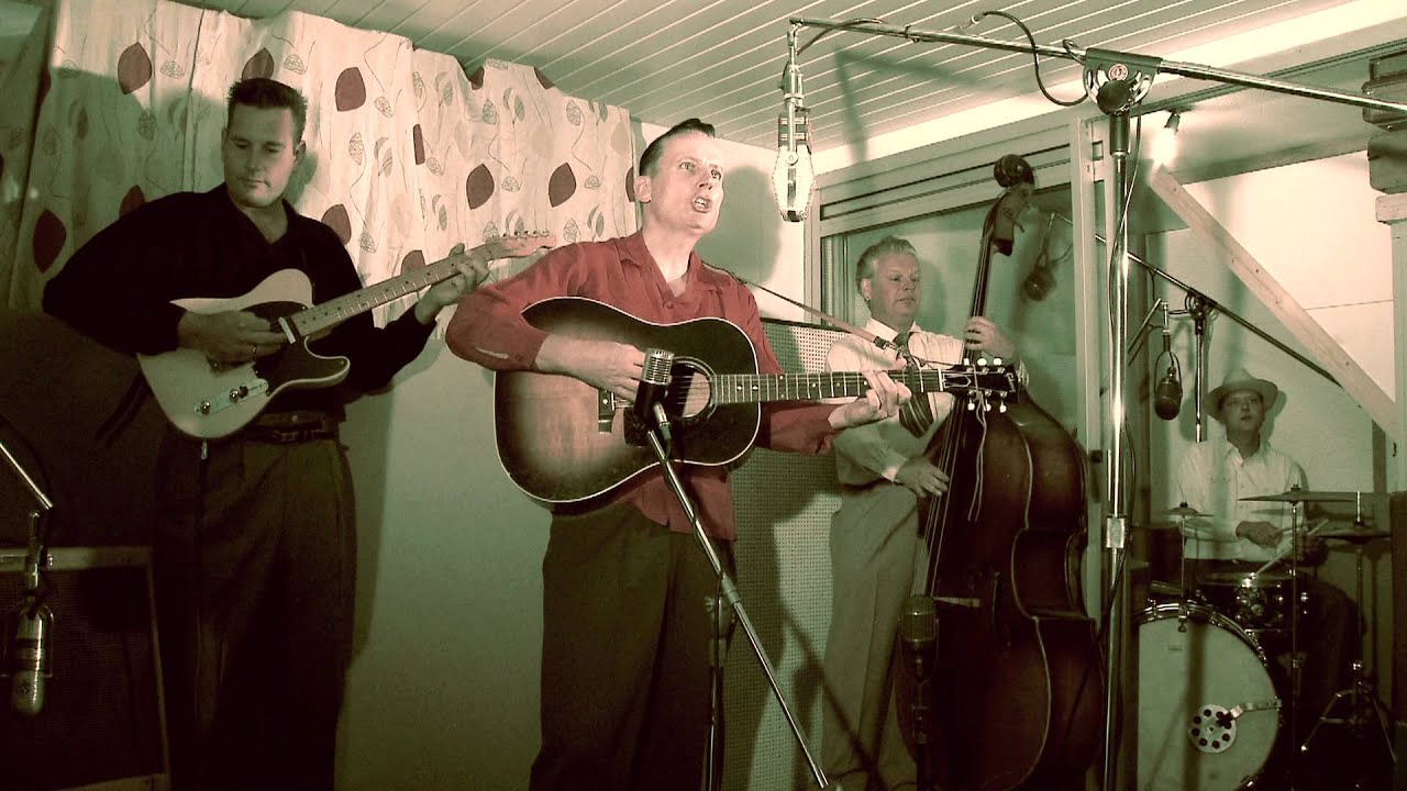 SEA OF HEARTBREAK   -  The HOUSE version  -  directed by Philippe Monnet