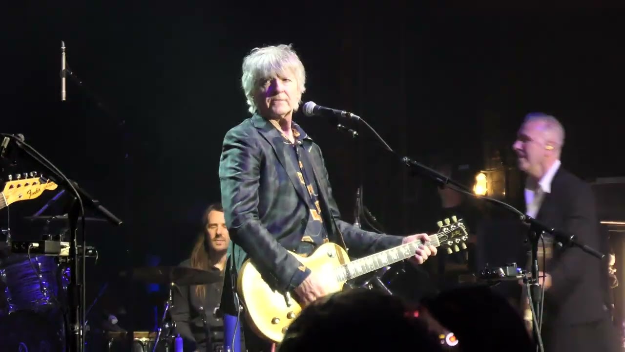 Crowded House 